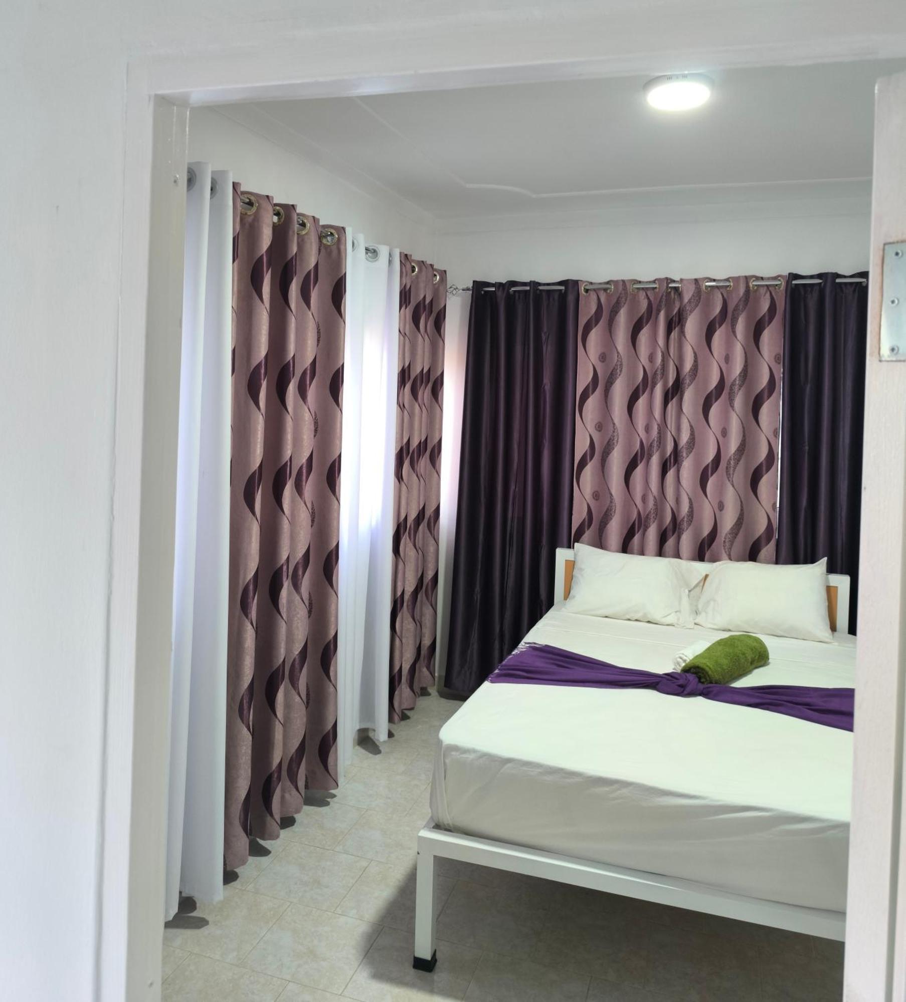 Plateau Bedroom & Chambre - Praia Center 1 Экстерьер фото