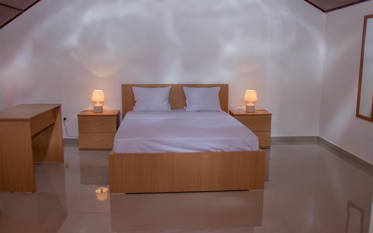 Plateau Bedroom & Chambre - Praia Center 1 Экстерьер фото